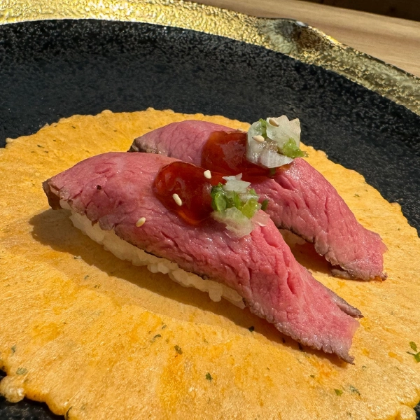 近江牛赤身ローストビーフ寿司